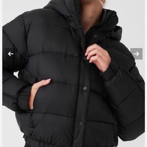 ALO Yoga Aspen love puffer jacket